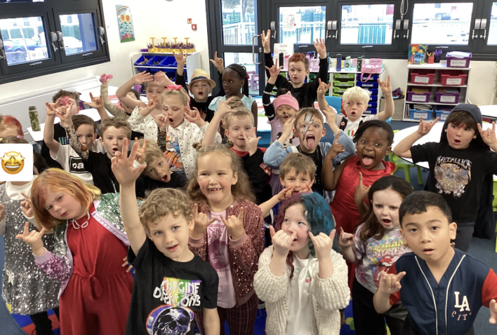 708_708_f2b4b5772903130b53d218d80e9a69ed.png?m=1760701935