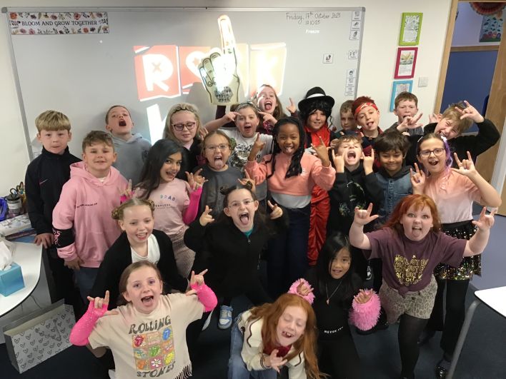 708_708_0a663641fdfb90bfcbf533183e3d432c.jpg?m=1760952095