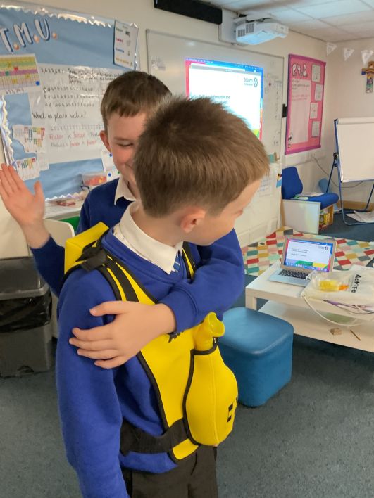 708_708_00b91956bac7cd052fe84b397522359e.jpeg?m=1762979934