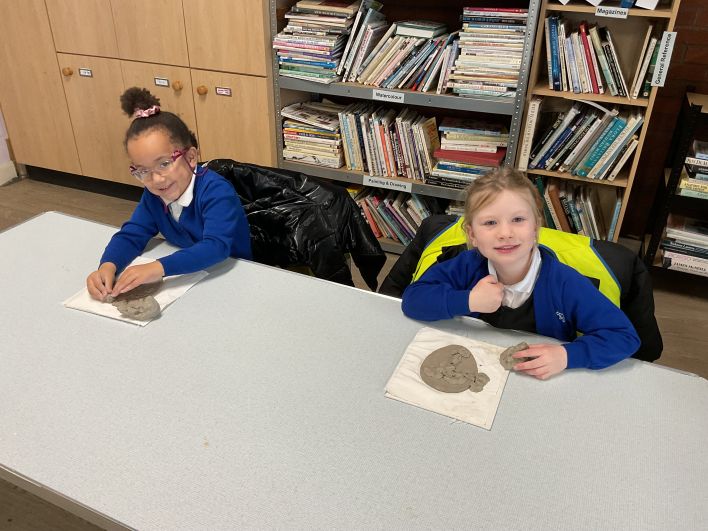 708_708_3227e2854ad318e6ddc13e91ce564746.jpeg?m=1763460614