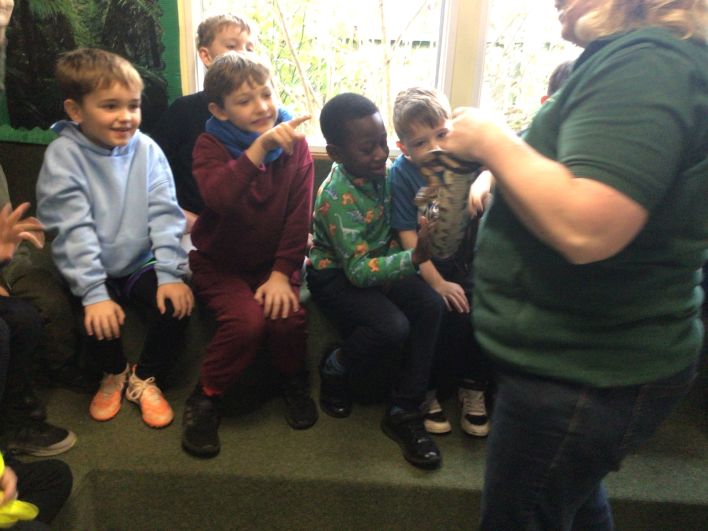 708_708_3aa2fa134332da44b5acf6ba04e2b422.jpeg?m=1764318442