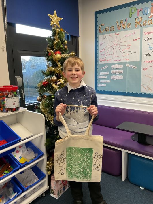 708_708_f35fb68481f88bc612524fe2a7a3e633.jpg?m=1765894802