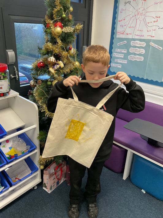 708_708_c55e78a6eda7724227bc5c0c475ab450.jpg?m=1765893717