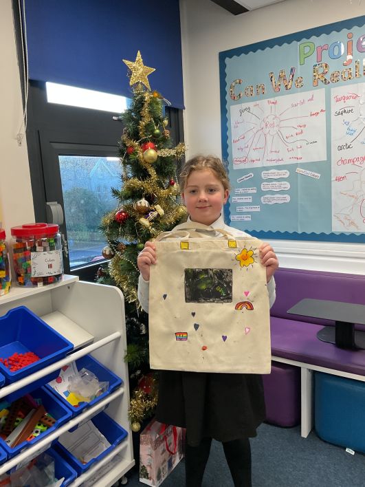 708_708_9d0ce695e9d3e9b7f7bf0a30b99bf5e0.jpg?m=1765894971