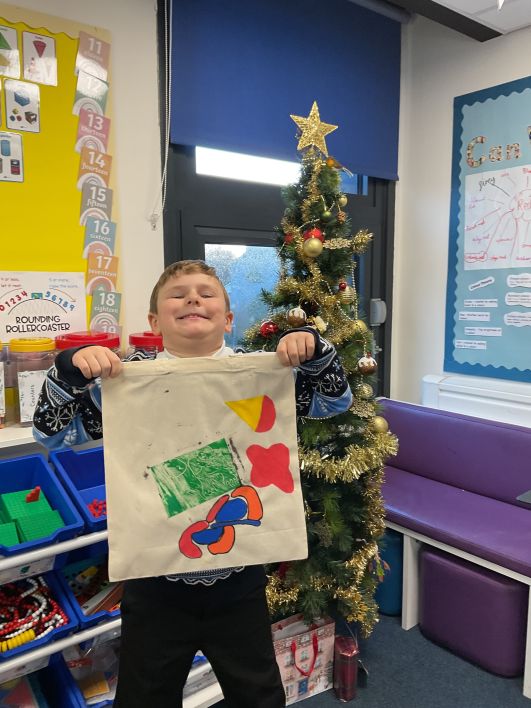 708_708_ceff2d205f5bfa1c9e1be51d7a8441aa.jpg?m=1765895083