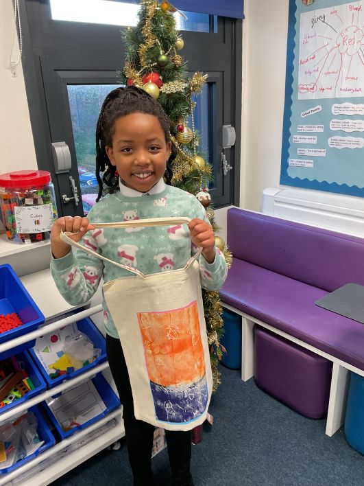 708_708_de707f498bbef2c8bf904b594fd8b557.jpg?m=1765893561