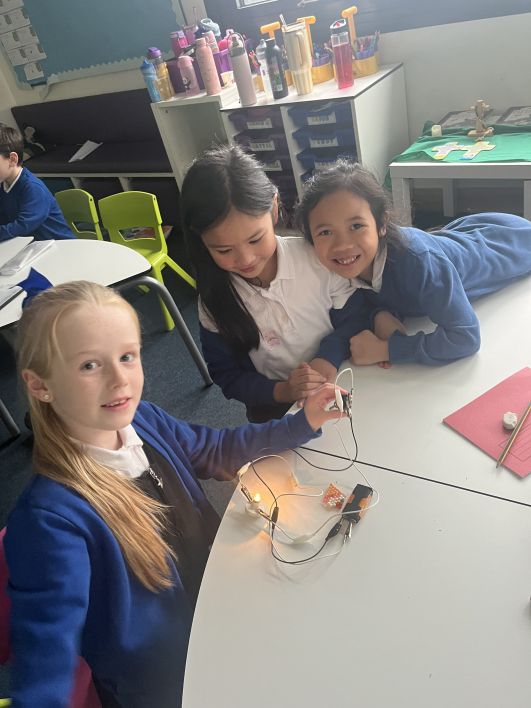 708_708_3dac21a6a63370c5387bc9d57b946c3c.jpeg?m=1770756209